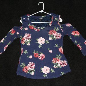 Joe Boxer Blouse Floral Open Shoulder Sz. L
